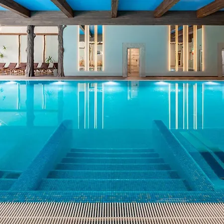 Osonnya Karpaty Medical & Hotel Skhidnytsia