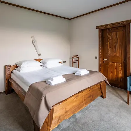 Hotel Osonnya Karpaty Medical & Skhidnytsia