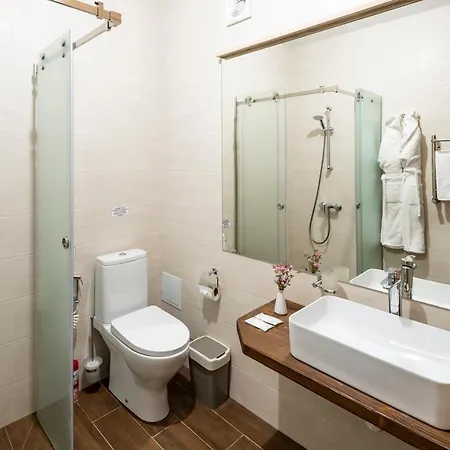 Osonnya Karpaty Medical & 4* Skhidnytsia