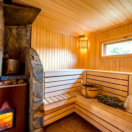 Osonnya Karpaty Medical & 4* Skhidnytsia