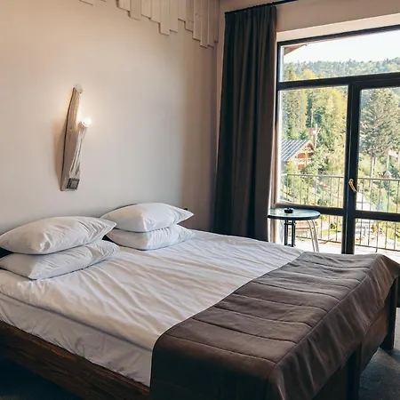 Osonnya Karpaty Medical & 4* Skhidnytsia