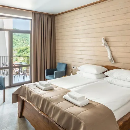 Osonnya Karpaty Medical & 4*