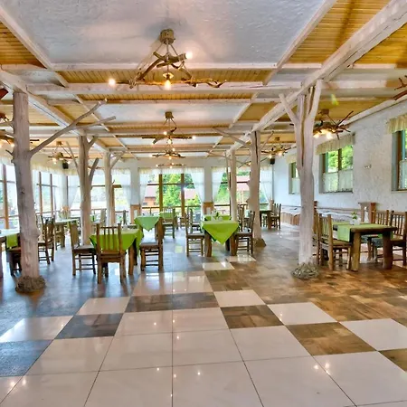 Osonnya Karpaty Medical & Skhidnytsia