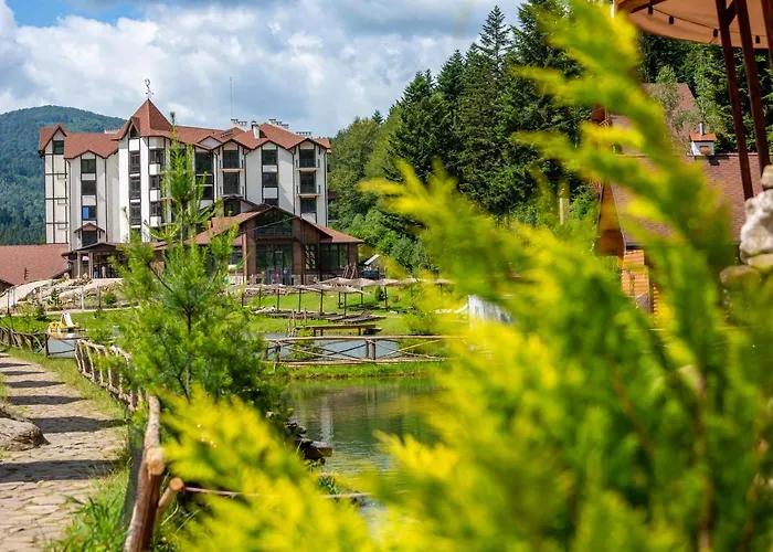 Osonnya Karpaty Medical & Skhidnytsia