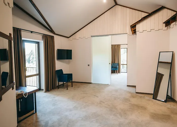 Osonnya Karpaty Medical & Otel Skhidnytsia